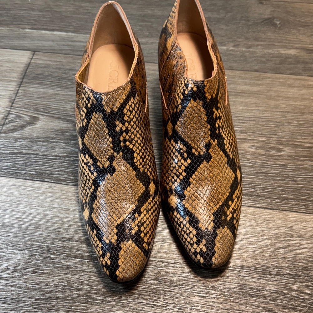 J Crew Snakeskin Patterned Ankle Boots woman’s 8 (j127) - Picture 3 of 10